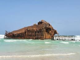 Praia deserta na ilha do Maio, Cabo Verde