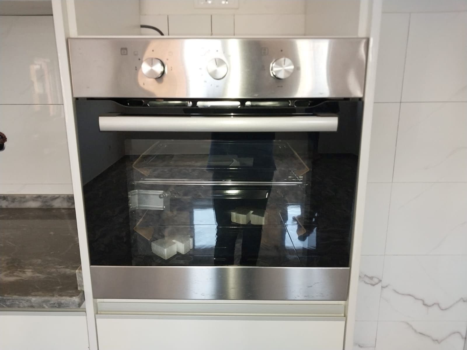Apartamento T2 para arrendamento na Praia, Santiago — foto 3