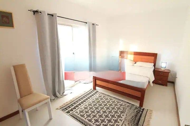 Apartamento T1 para arrendamento na Praia, Santiago