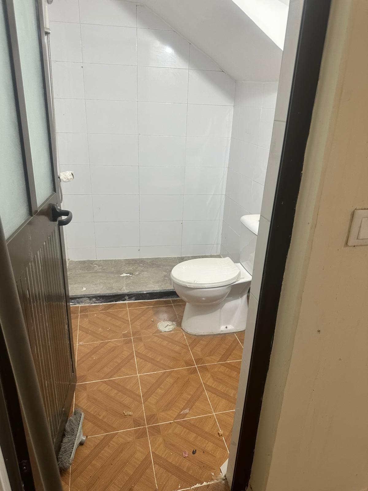 Espaço comercial para arrendamento na Praia, Santiago — foto 3