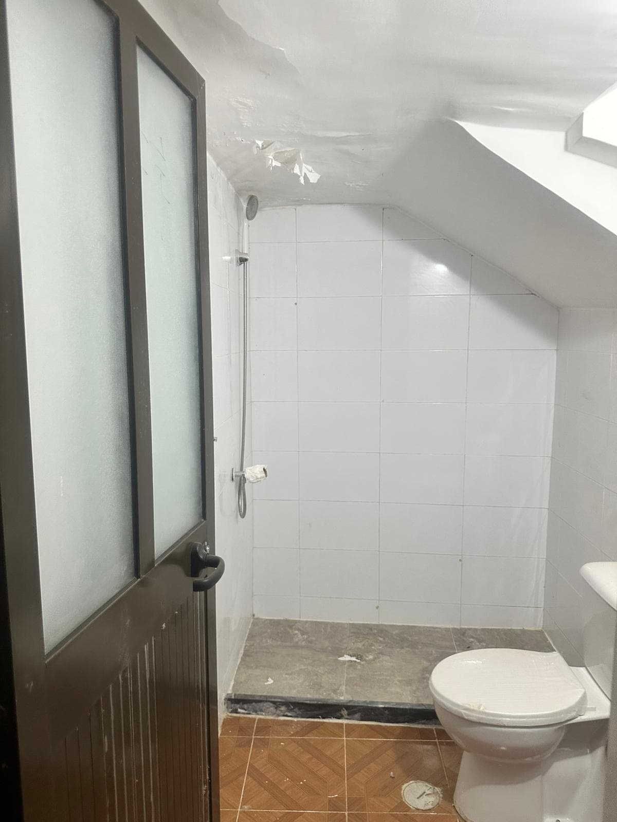 Espaço comercial para arrendamento na Praia, Santiago — foto 4
