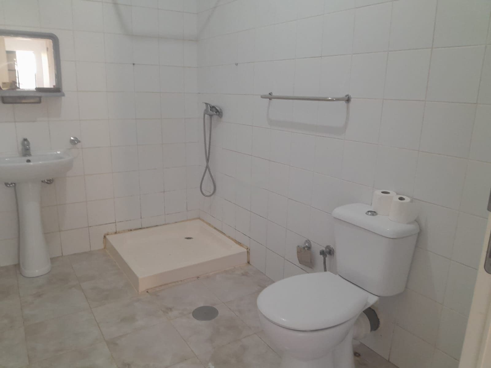 Apartamento T2 para arrendamento na Praia, Santiago — foto 5
